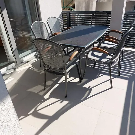 Peric Mala Duba * Živogošće