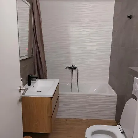 Peric Mala Duba Živogošće