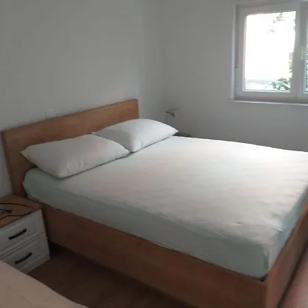 Peric Mala Duba * Živogošće